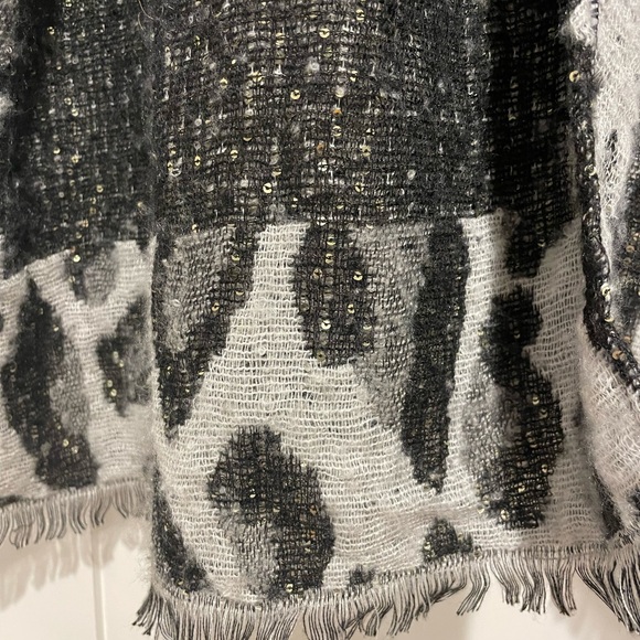 INC sweater shawl. Black and Grey Leopard/Cheetah print. One size. NWT. - Picture 5 of 7